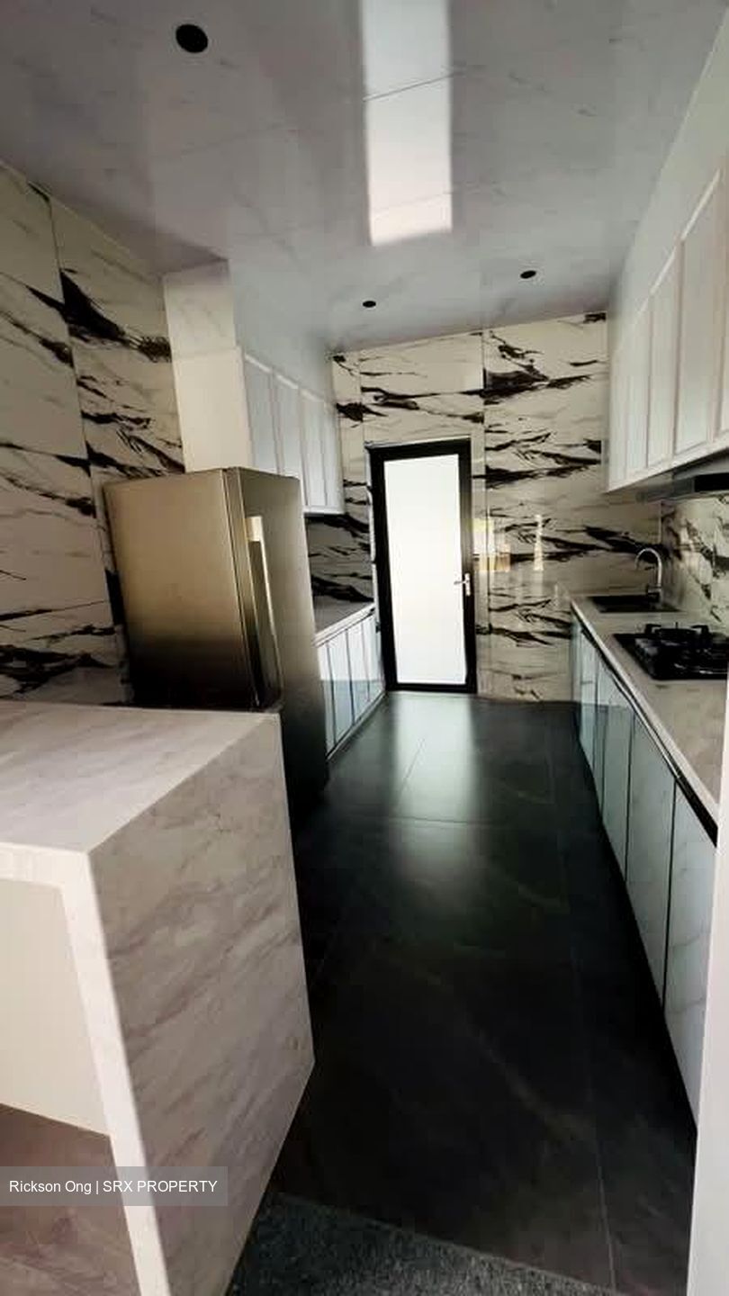 Lorong G Telok Kurau (D15), Terrace #584968891